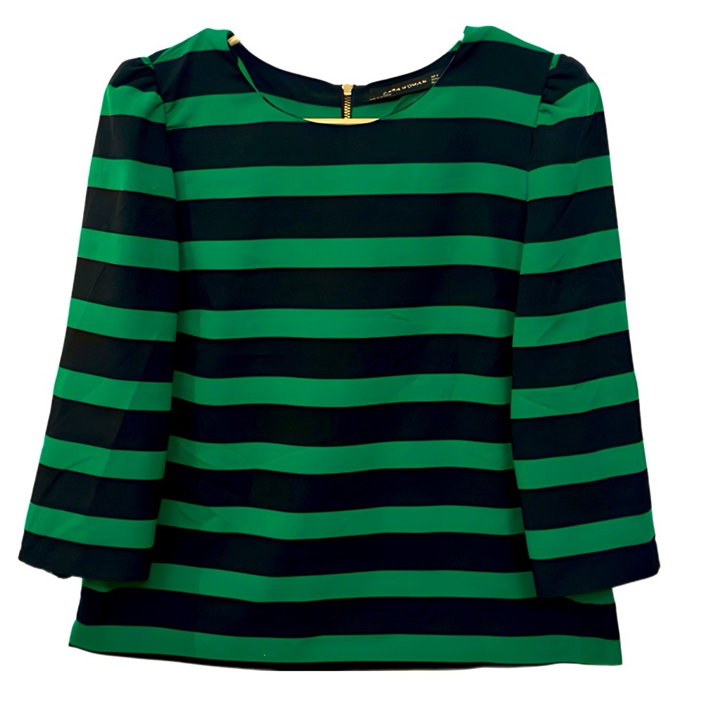 Preppy chic, J.Crew striped green/blk blouse is perfect for summer. Size M